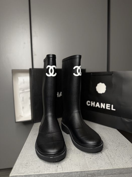 Чоботи сапоги резиновые сапоги chanel полный комплект 37  размер