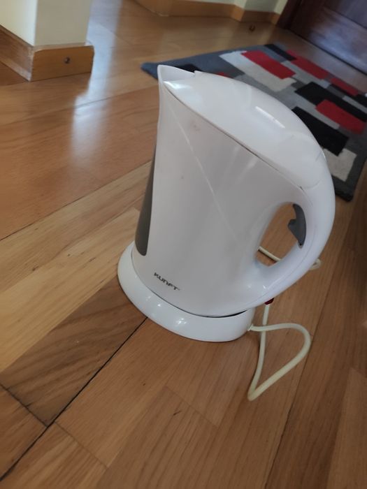 Chaleira kunft branca