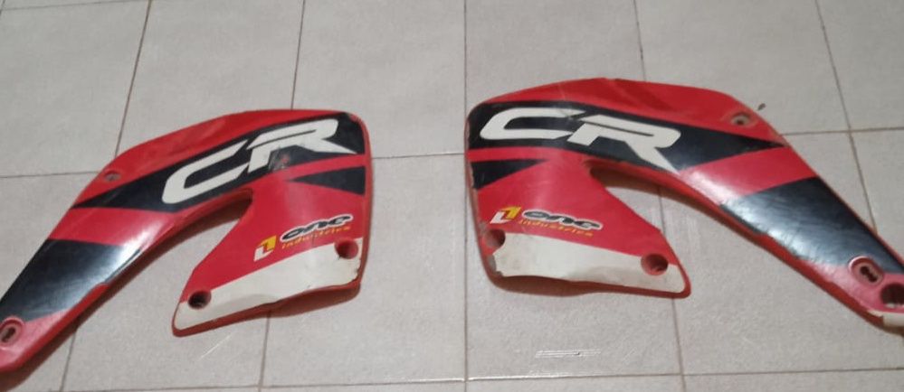 Plásticos radiador HONDA CR 125/250