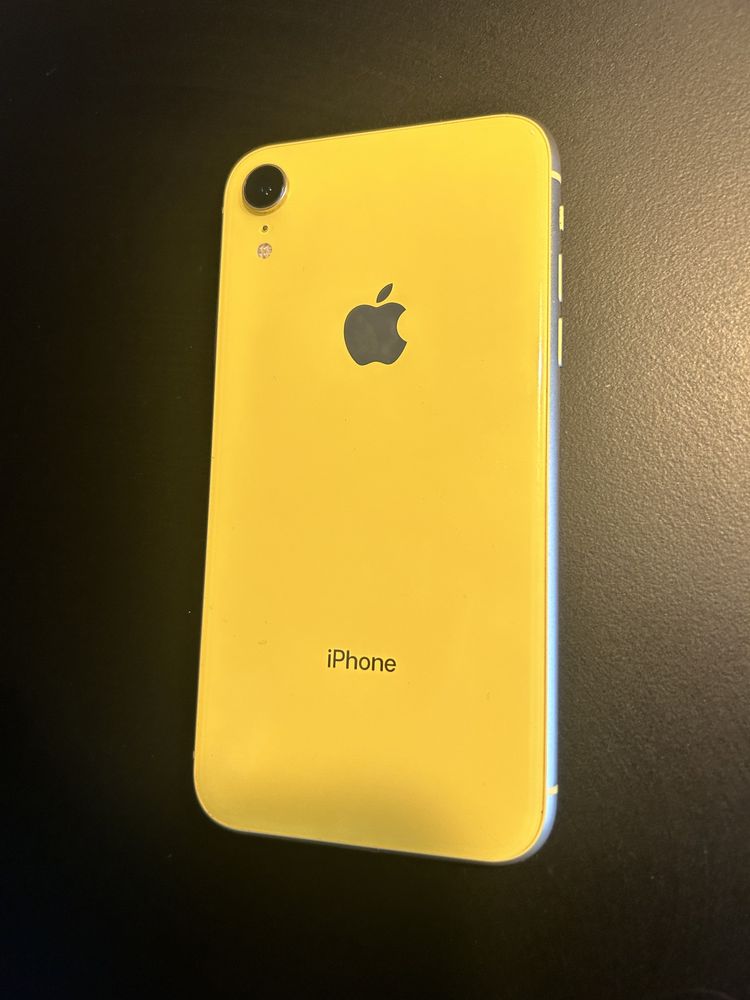 Iphone XR 256 r-sim