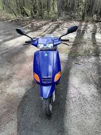 Okazja sprzedam skuter Piaggio Zip  sprawny  2000 r 50 2t