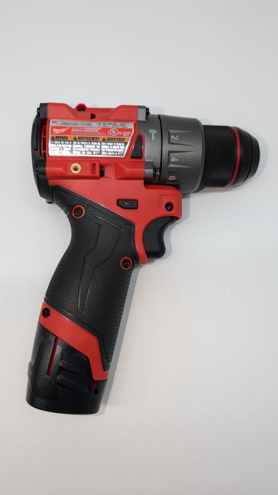 Wkrętarko wiertarka Milwaukee 12V M12 FPD2-0 M udar