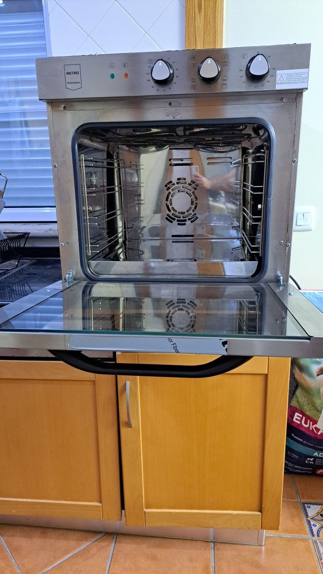 Forno eletrico pouco uso
