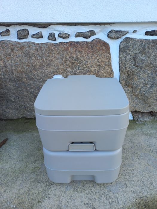 Sanita Portátil Nova 20L 41,5x36,5x42 cm Cinza