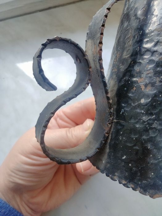 Kuta ozdoba na ścianę z epoki PRL-u