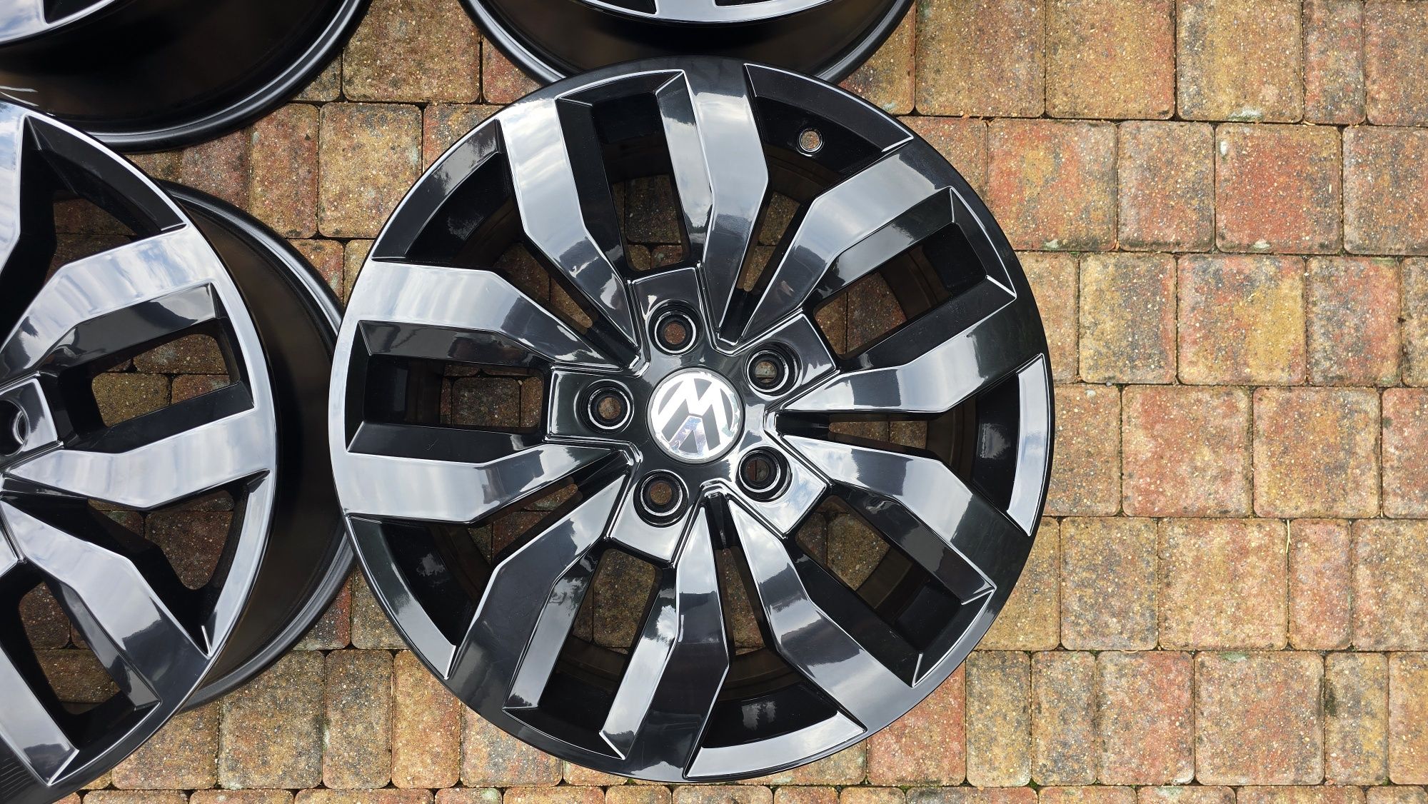 Komplet felg felgi 17"Vw Multivan Transporter T5 T6 amarok