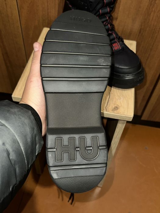 Пролам ботікни HOGO BOSS