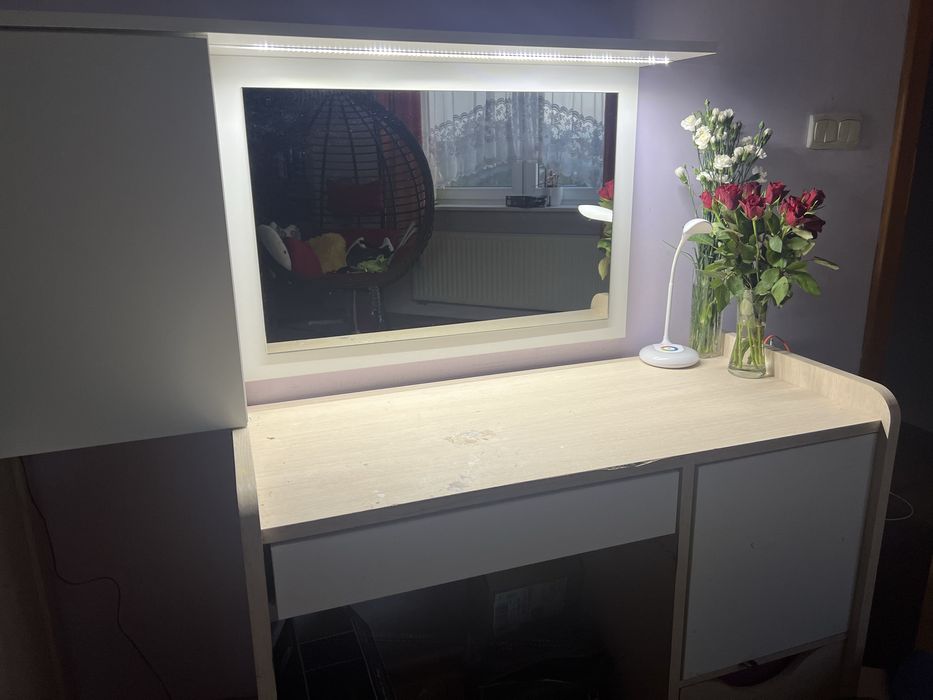 toaletka robiona na wymiar