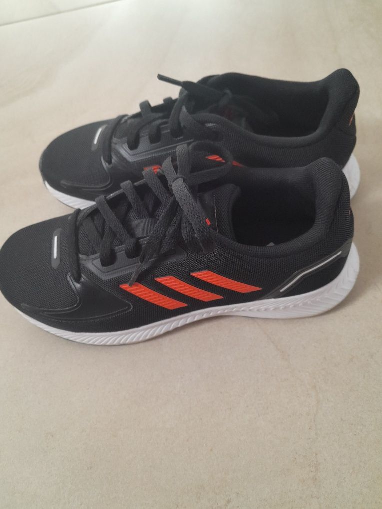 Buty adidas nowe