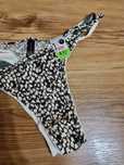 Majtki damskie stringi M/L 3 sztuki koronka