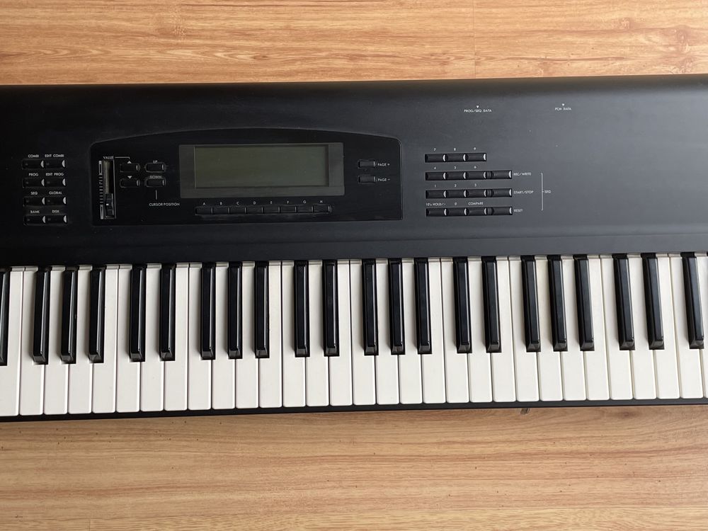 Korg 01 W pro 76