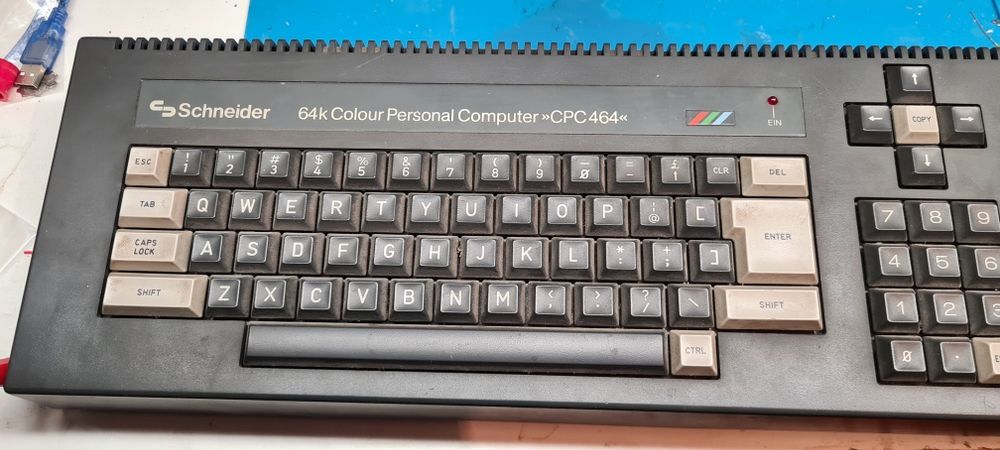 Amstrad schneider cpc 464