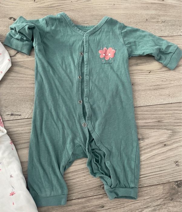 Pajace pajacyk piżamka pajacyki piżamki bez stópek dla dziewczynki 68