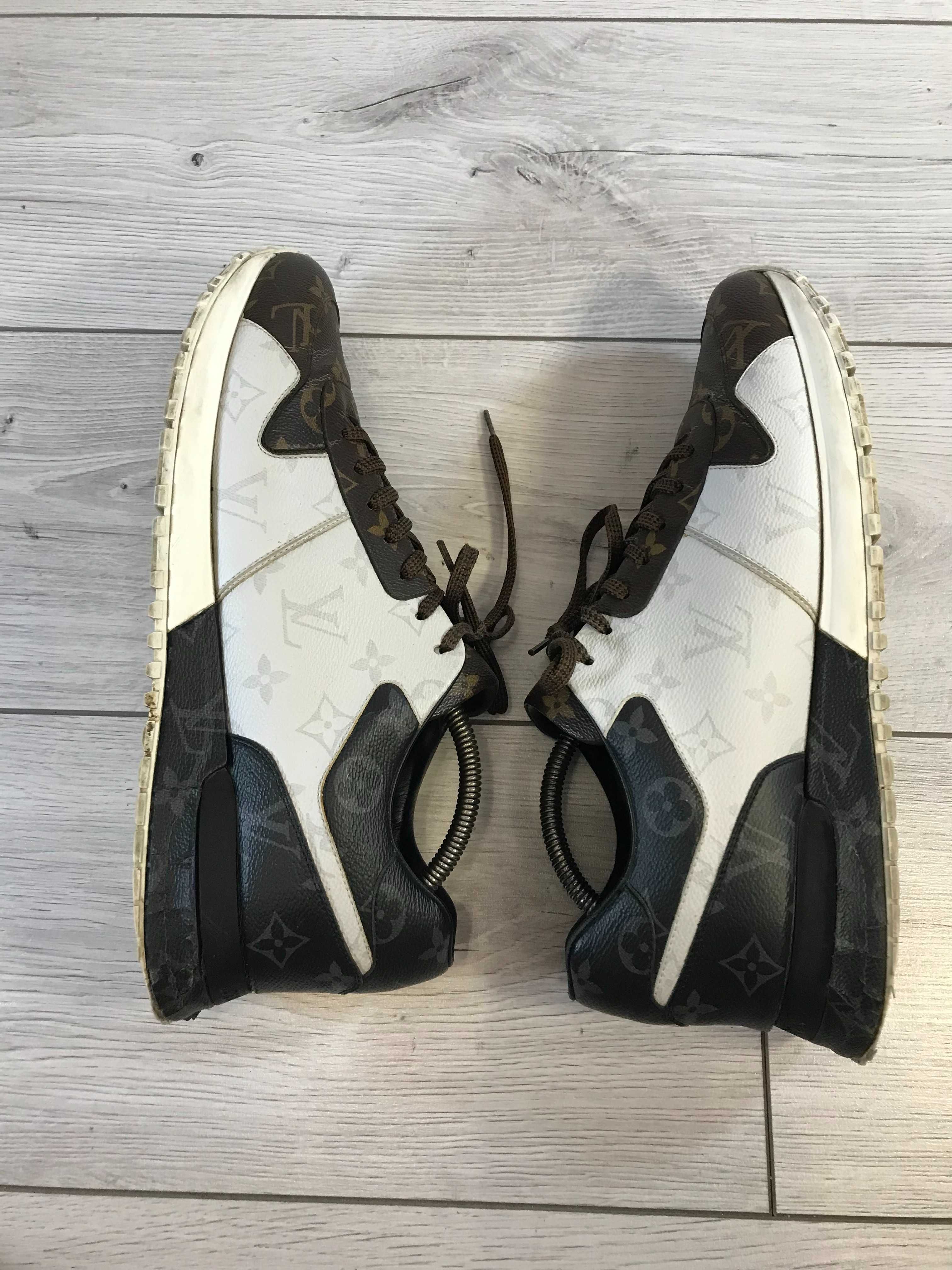 Buty Louis Vuitton Run Away Triple Monogram rozm. 45
