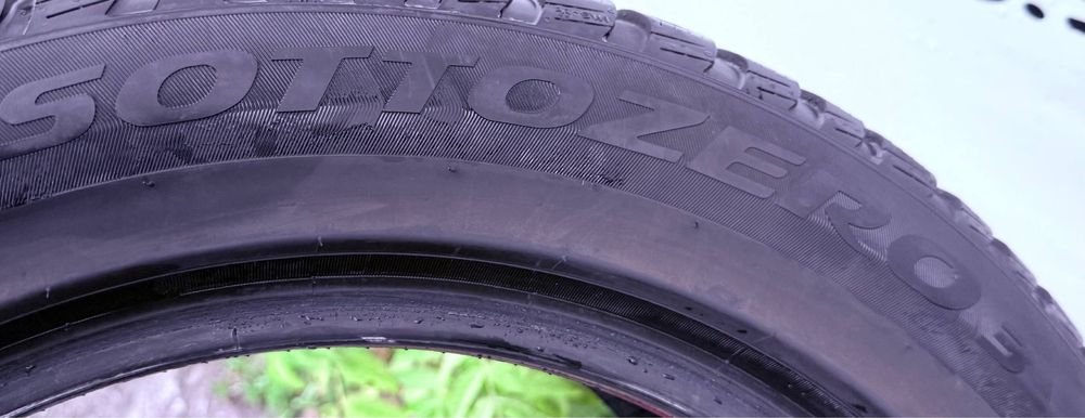 Шины б у 225/55R18 PIRELLI SOTTOZERO 3 зима
