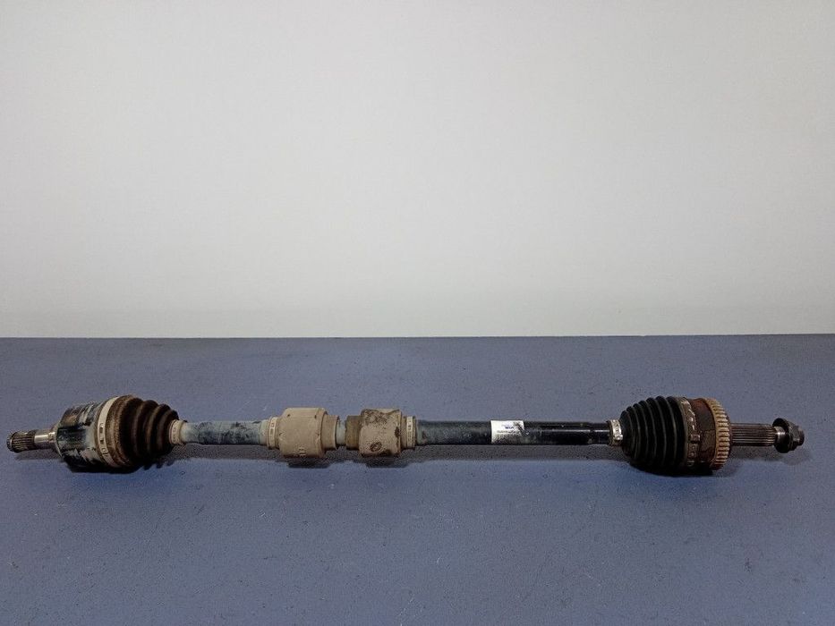 HYUNDAI IX35 1.6 GDI PÓŁOŚ PRAWA PRZÓD Y830R