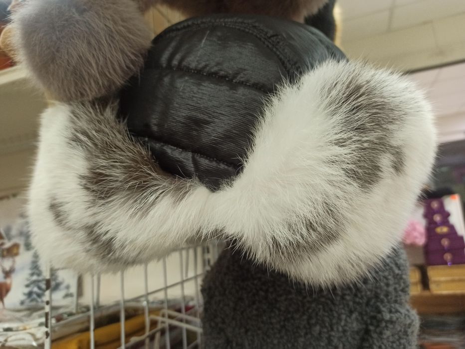 Шапка зимняя, очень теплая, красивая, модная.