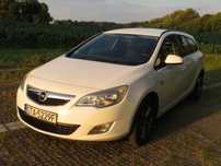 Opel Astra Opel Astra J IV Sports Tourer + zimówki