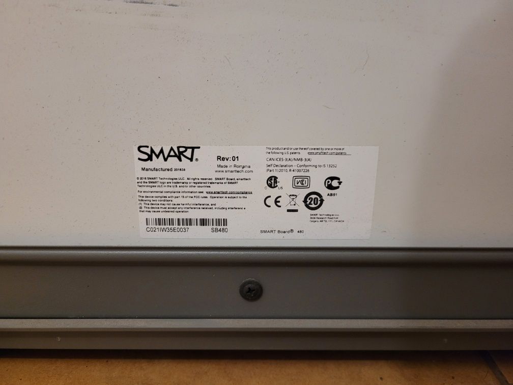 Tablica Interaktywna Smart board SB480 projektor glosniki