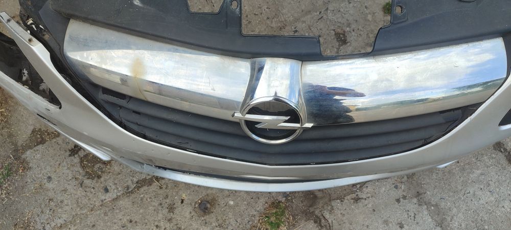 Corsa d z157 zderzak przód przedni  i inne