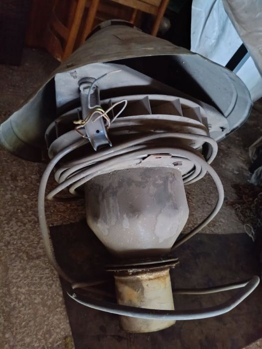 Wyciąg wentylacyjny kurzu, dymu, spalin. PROFESJONALNY