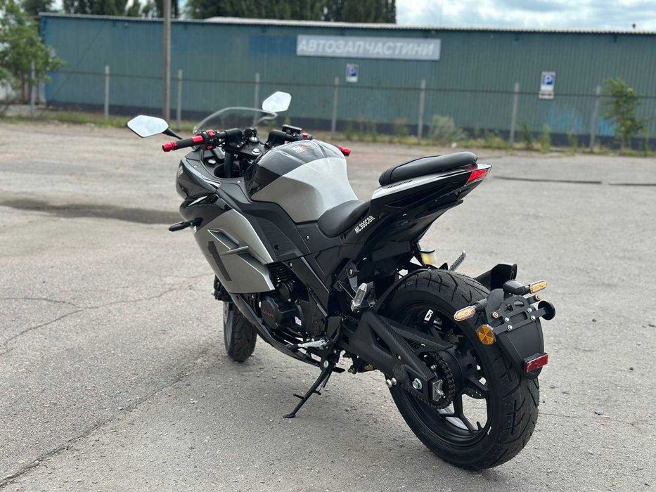 Мотоцикл ML 300 CBR