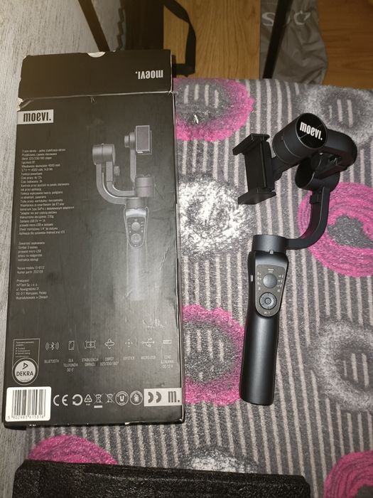 Gimbal do telefonów Moevi