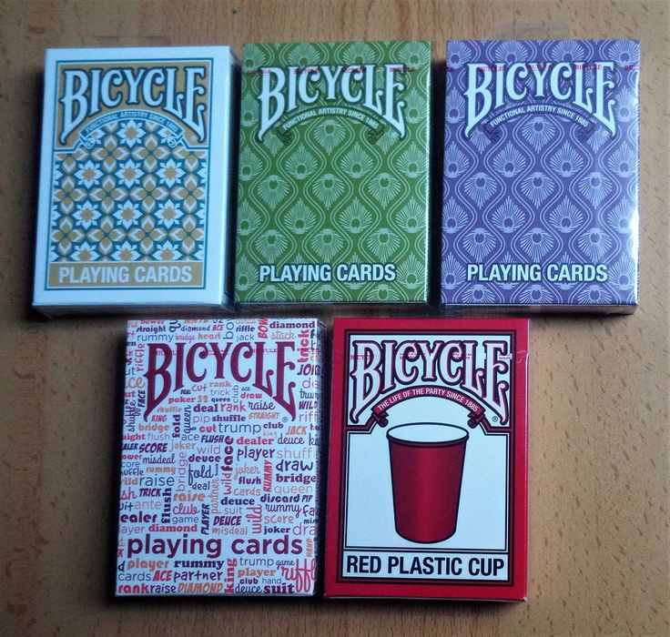 Baralho de Cartas Bicycle Peacock Verde, Table Talk ou Red Plastic Cup