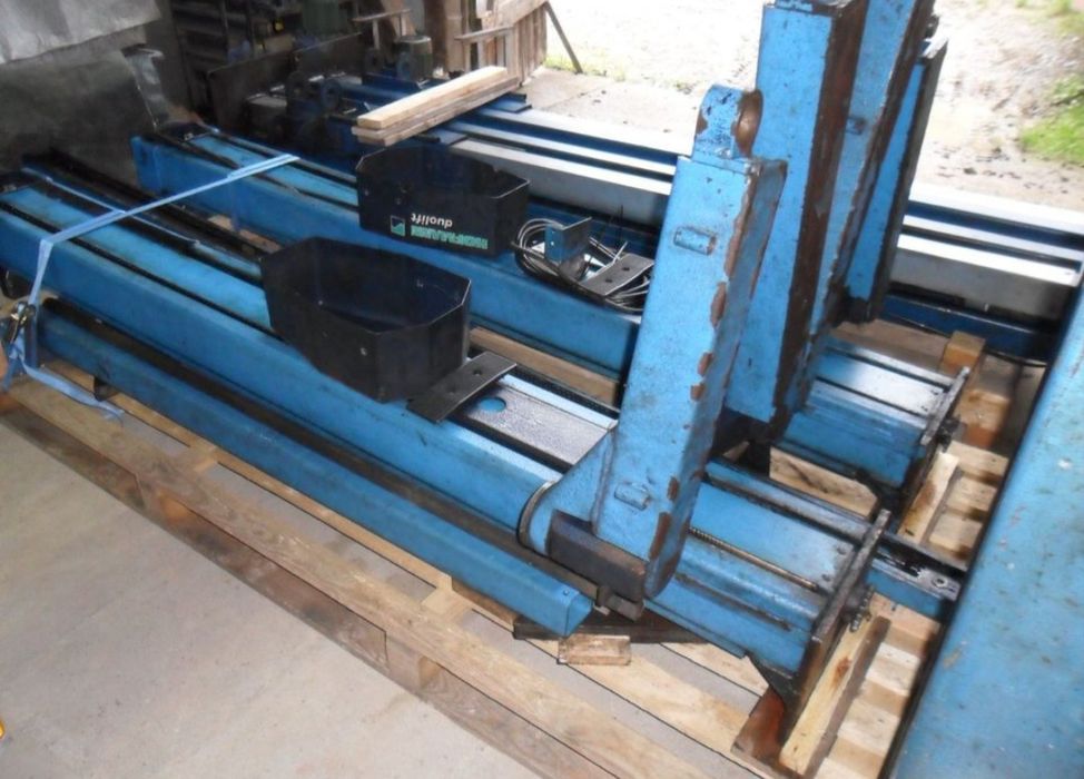 Podnośnik dwukolumnowy samochodowy Hofmann GTE 2500 kg