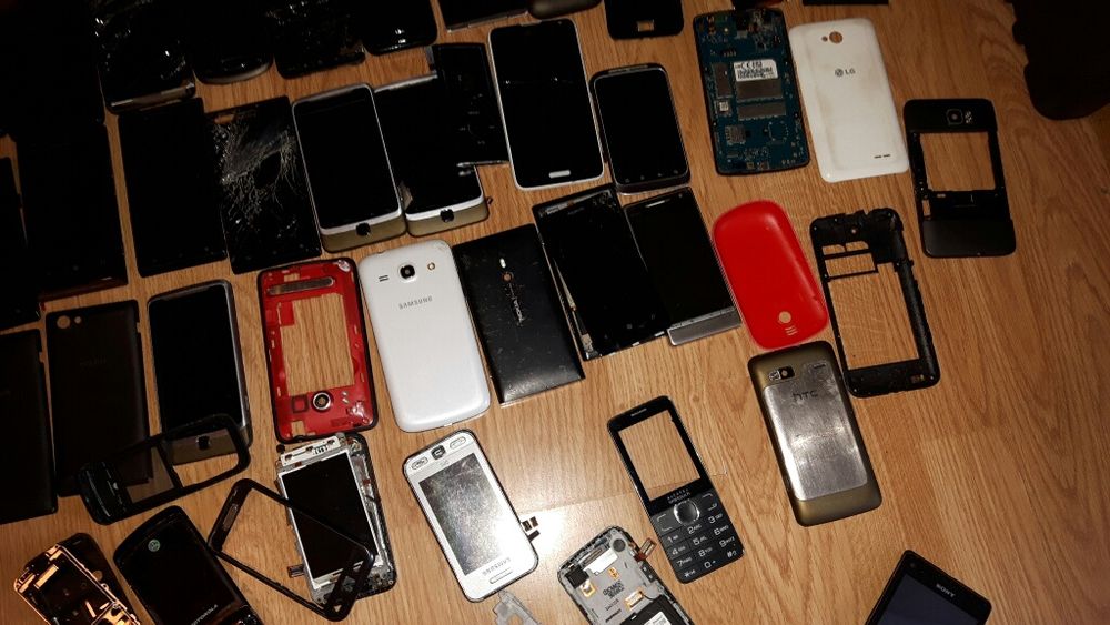 Czesci z telefonów