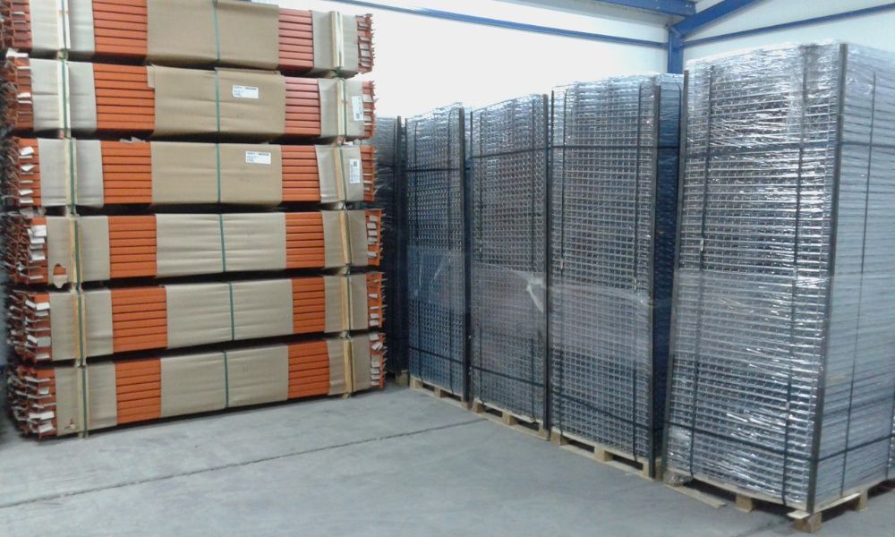 Półka siatkowa nowa 1100x880mm do 800kg z 3 omegami regał paletowy