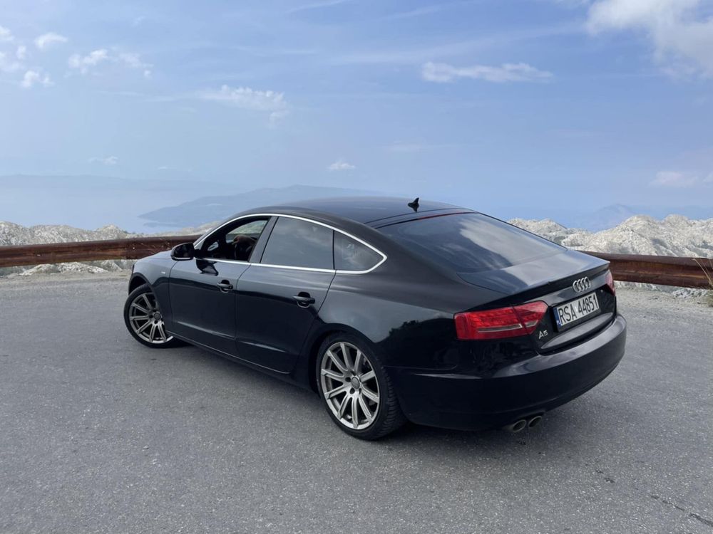 Audi A5 2.0 TDI S-line x2 2011r 270 tys km uszkodzony silnik