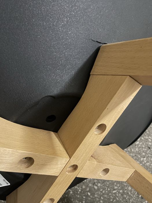 Krzesła stan jak na zdjeciach