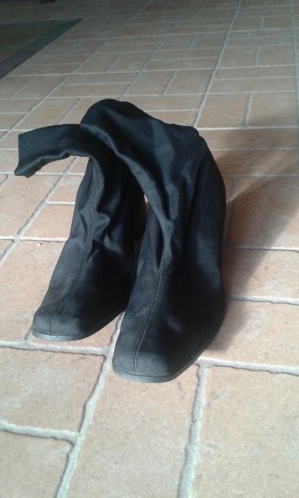 Botas em licra cano baixo