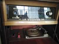 Radio lampowe, gramofon, barek