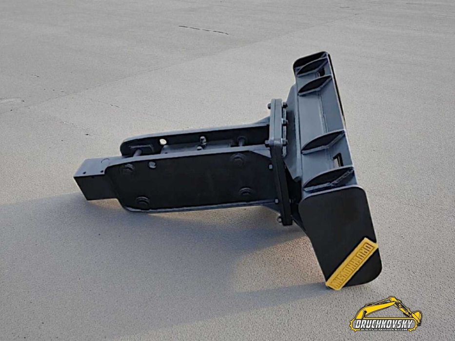 Плита перехідна з гідромолотом для скідстера, САТ або BOBCAT