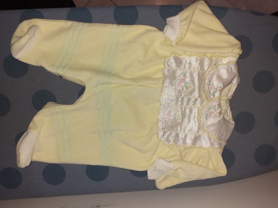 Babygrows e conjunto 1m