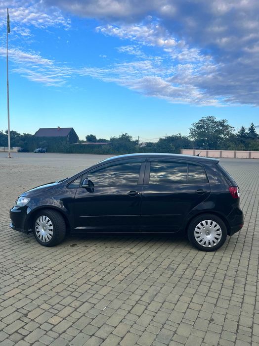 Volkswagen Golf 5 Plus 1.6 MPI