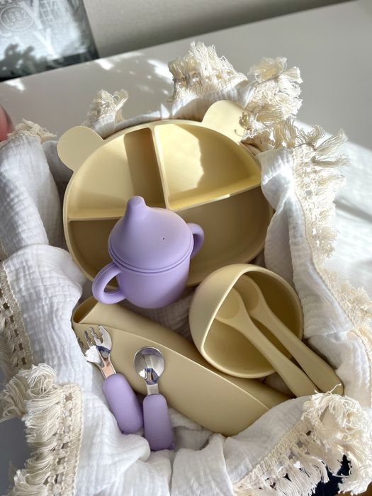 Іграшки для малюків/Силіконовий посуд для прикорму