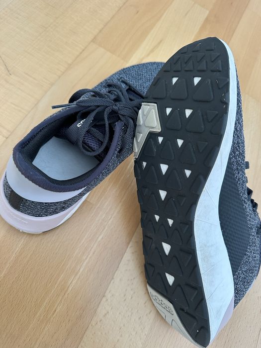 Adidas, buty sportowe 39