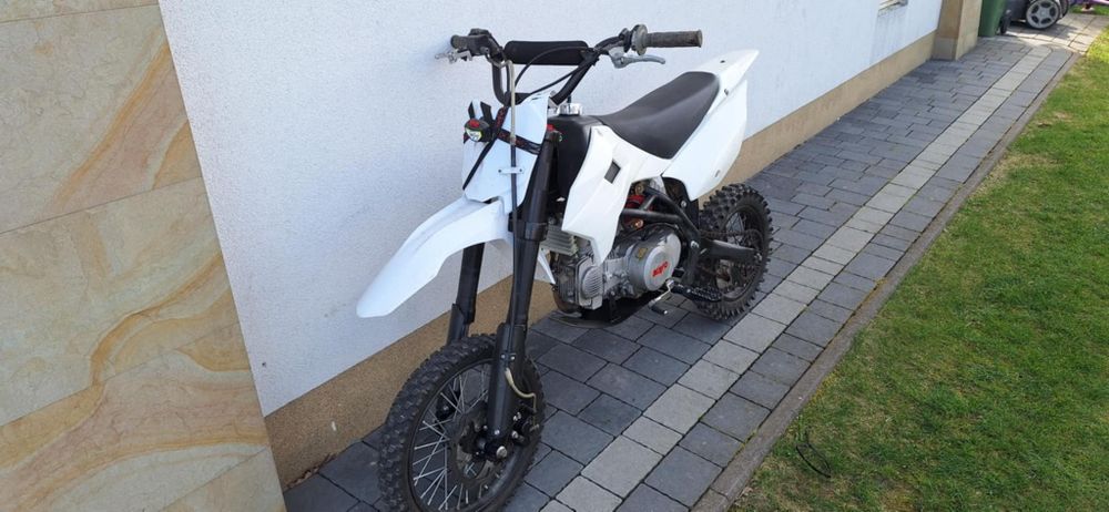 Pit Bake MRF 140 RC