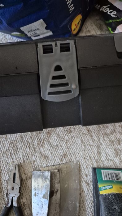 Caixa com ferramentas