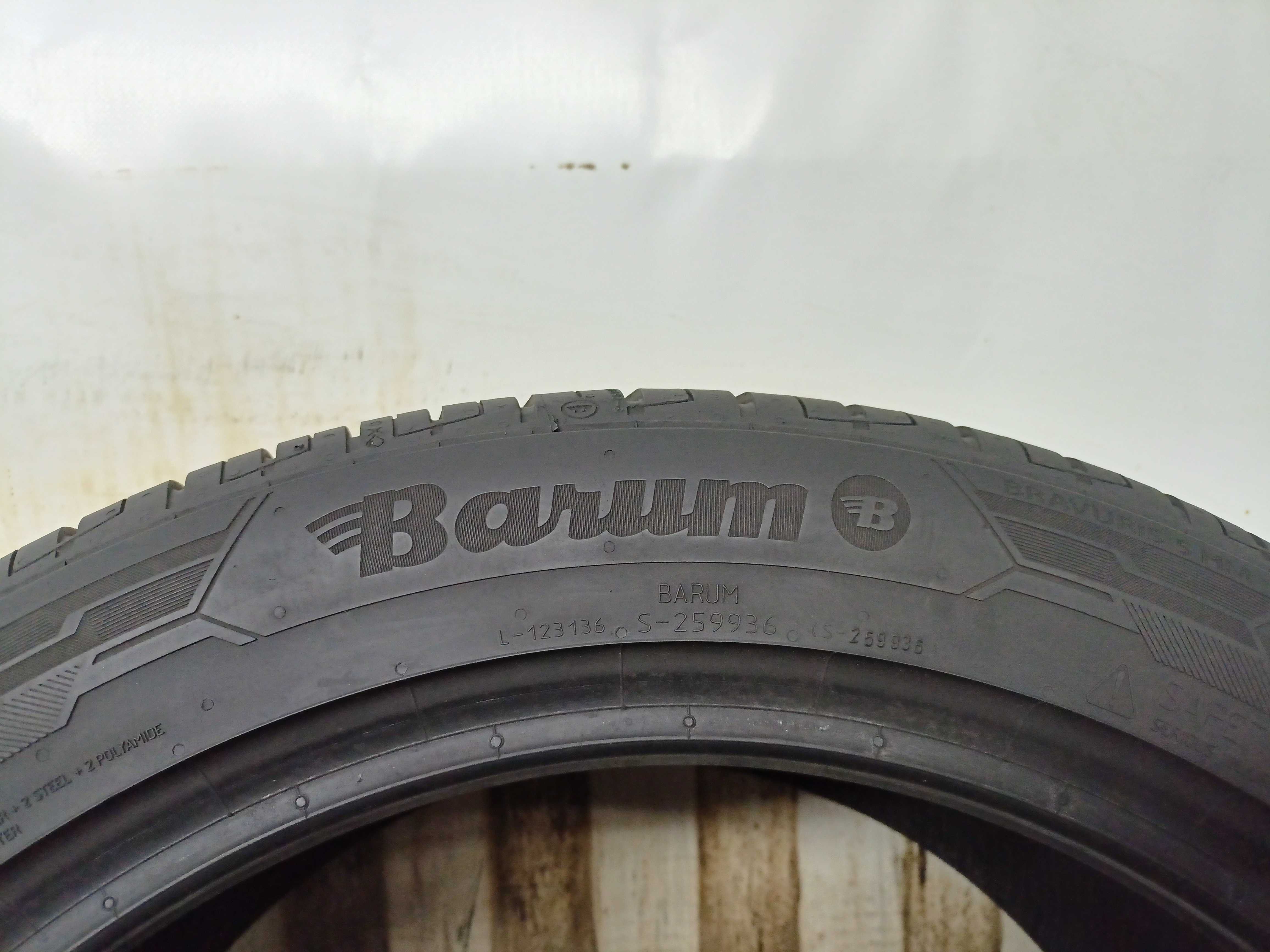 Barum Bravuris 5HM 235/45/17 2023r. 94Y 8,3mm (3203)