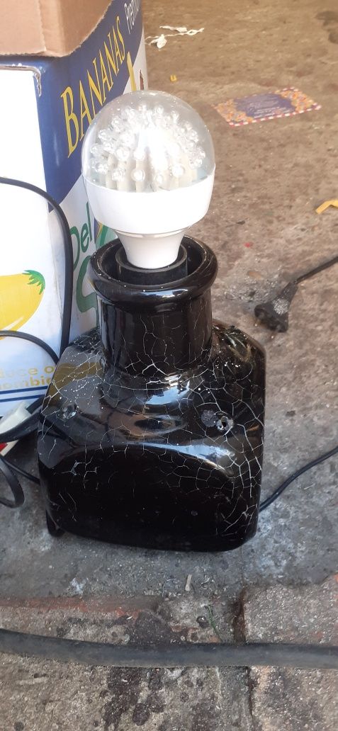 Lampka ceramiczna czarna