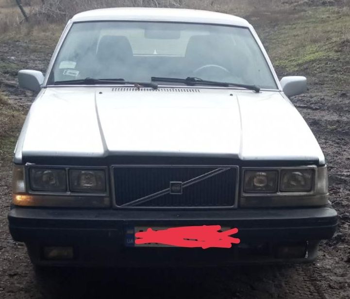 Продам Volvo 760 лимузин 1987 года выпуска