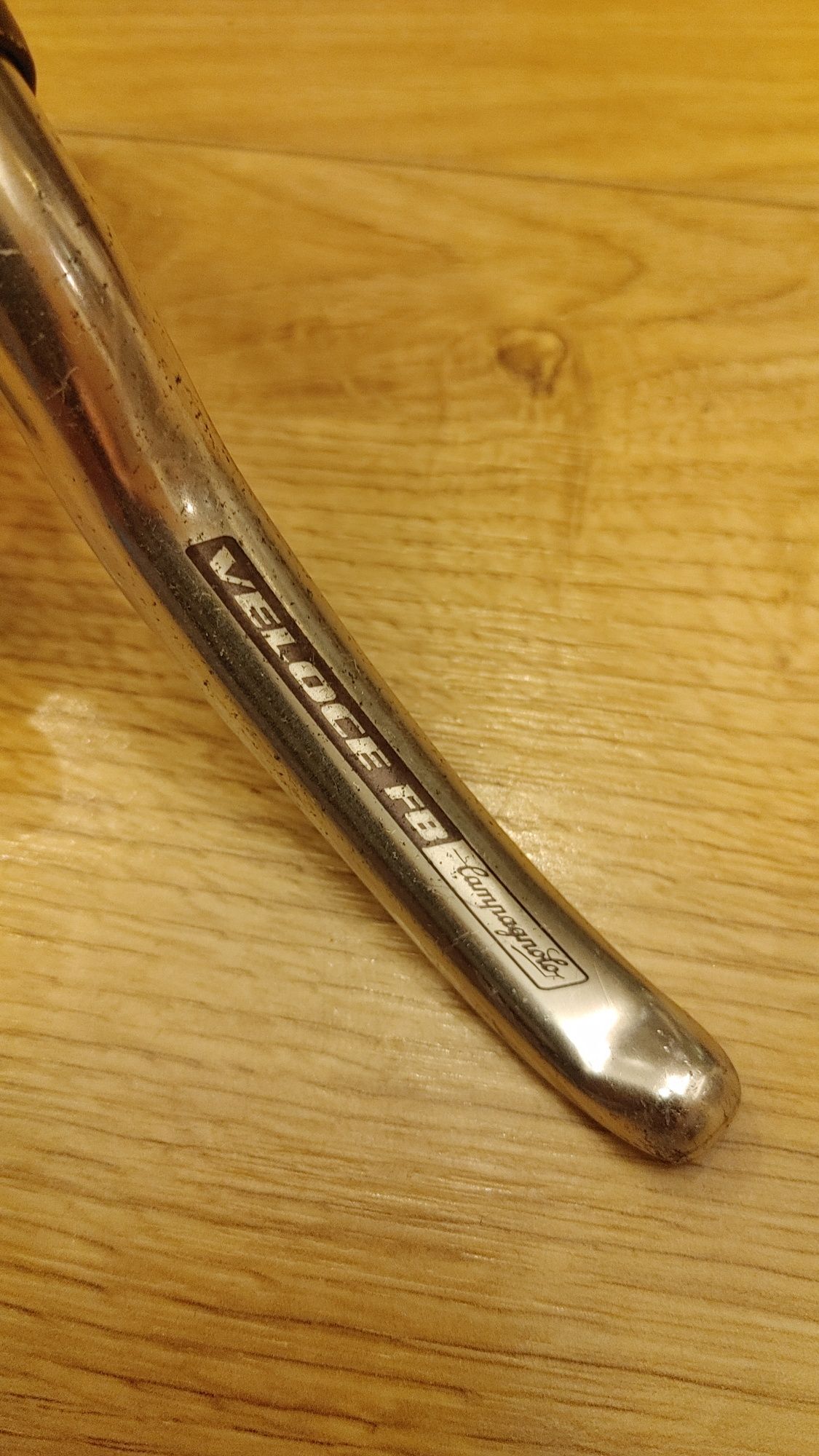 VELOCE FB Campagnolo klakonanetka lewa 3s sprawna