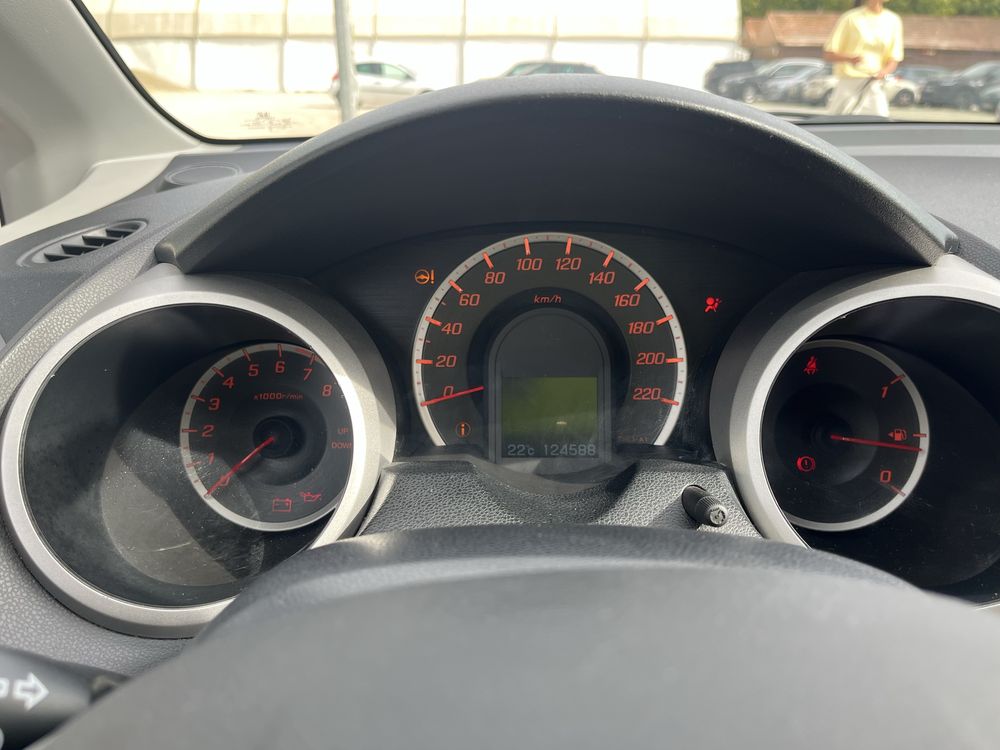Honda JAZZ 1.2 2009 - todas revisões na marca!