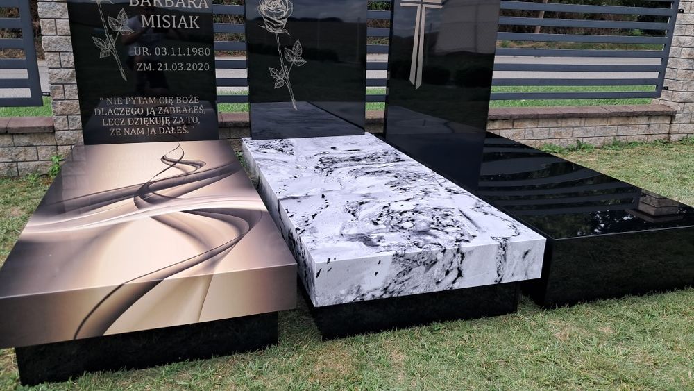 Nagrobek Kompozyt Premium 4299 zł z montażem oraz dostawą Promocja.