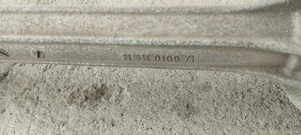 Продам рулевую рейку на Тойоту Хайлендер