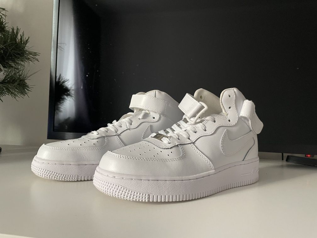 Nike air force mid white original